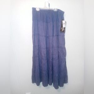 Nwt Jane Ashley size Xl flowy skirt